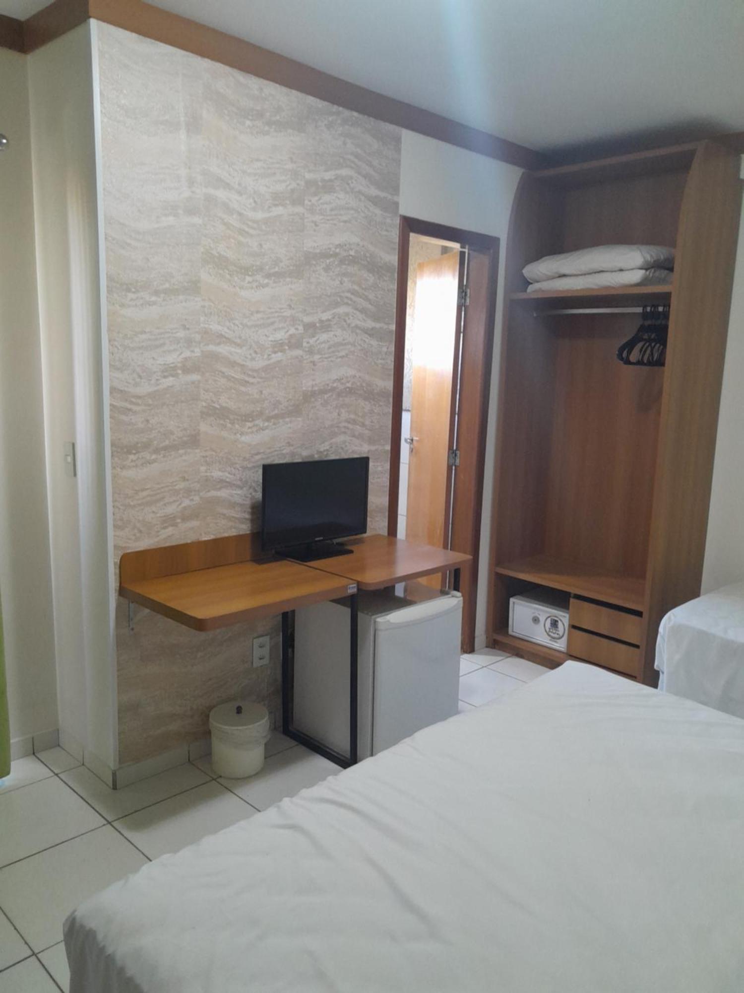 Resort Golden Dolphin Grand Hotel 517 Калдас Новас Екстериор снимка